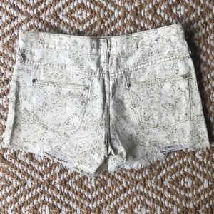 Free People Shorts - Free people white denim shorts Free People Shorts - Free people white denim shorts